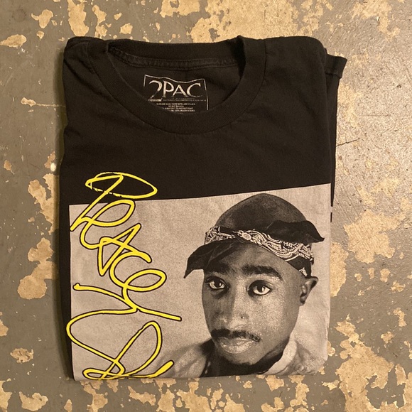 2PAC Peace Print Black Tee - Medium - Picture 3 of 3